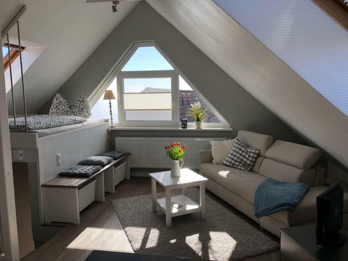 Gemuetliche Ferienwohnung Im Luftkurort 알베르스도프 외부 사진