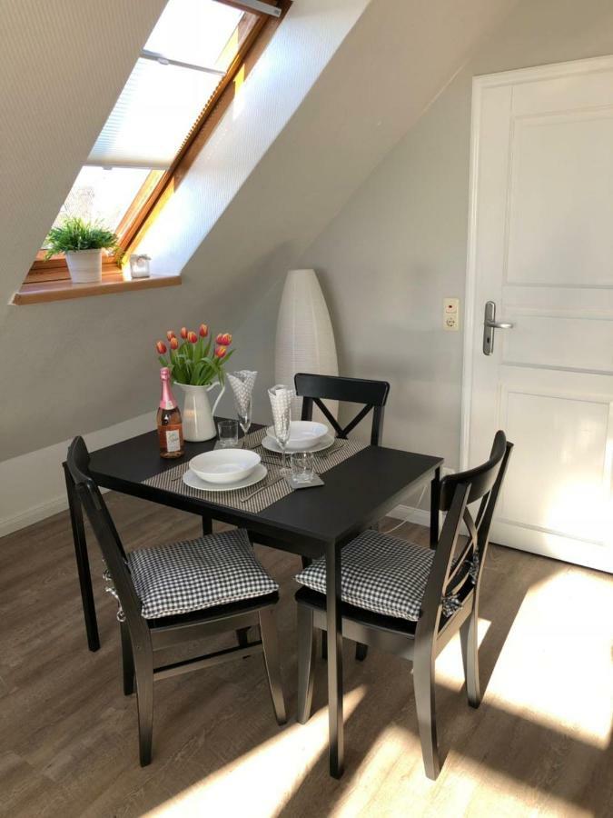 Gemuetliche Ferienwohnung Im Luftkurort 알베르스도프 외부 사진